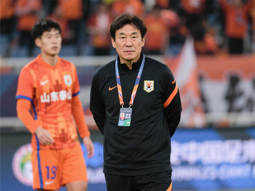 中占据了优 中占据了优