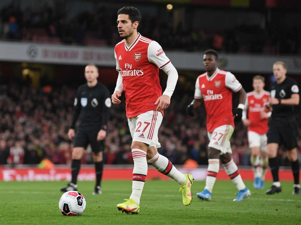 須重新審視 須重新審視